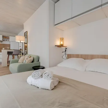 Appartement Mont Blanc - Pour 2 Personnes Annecy